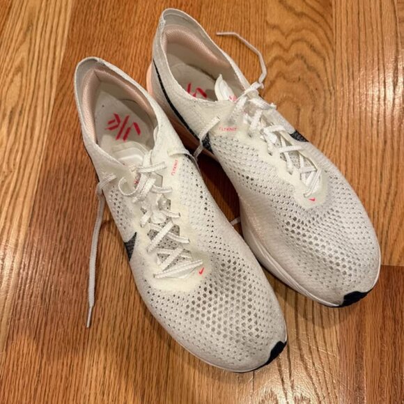 Nike ZoomX Vaporfly Next 3, Size Men's 12 in Guava Ice - Picture 2 of 4